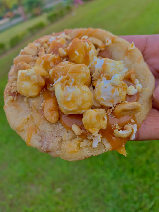 Caramel Crunch Cookies